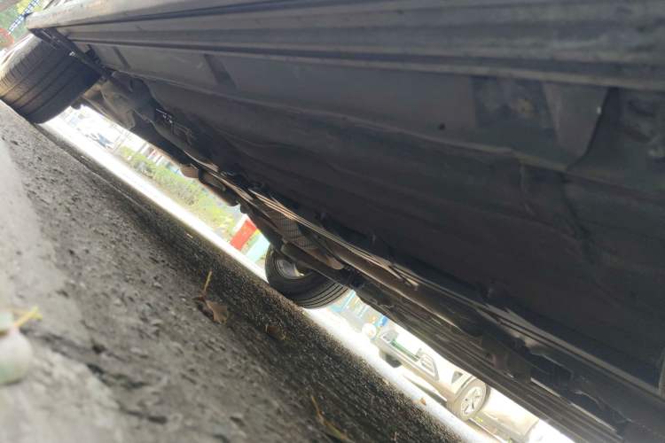 Used FORTHING Joyear X6 2017 Jingxiang Series 1.5T CVT Prestige Model Chassis Rear Right