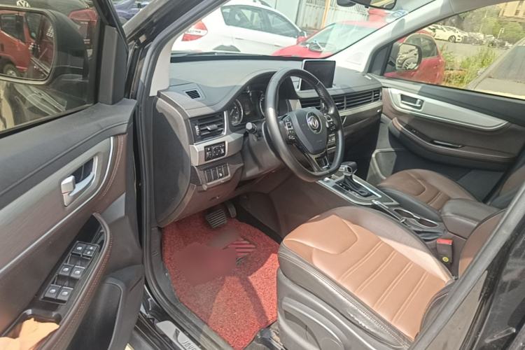 Used FORTHING Joyear X6 2017 Jingxiang Series 1.5T CVT Prestige Model Driver Seat