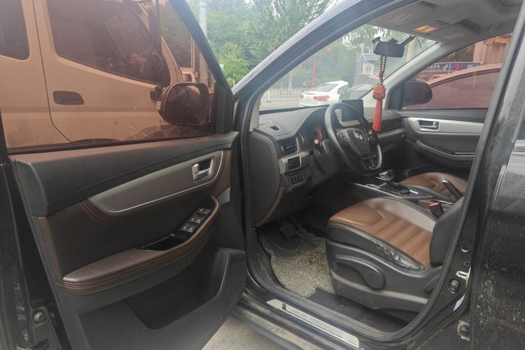 Used FORTHING Joyear X6 2017 Enjoy Series 1.5T CVT Luxury Model Driver Seat