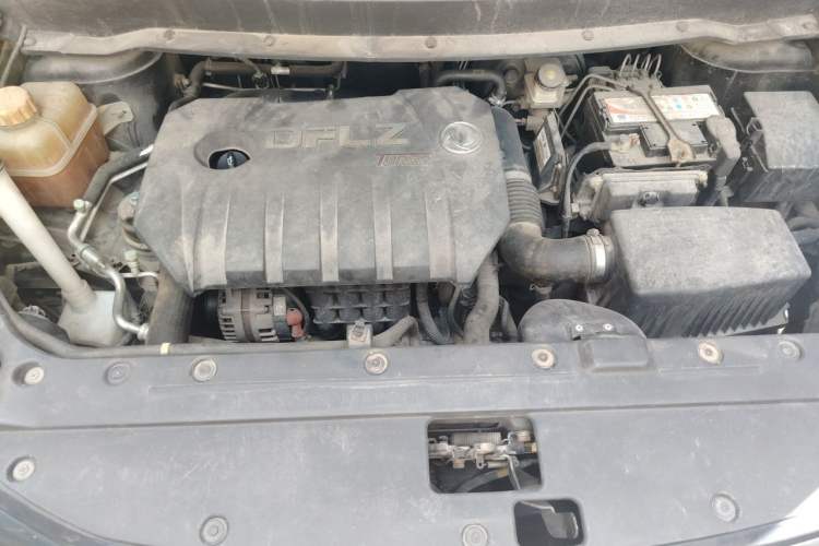 Used FORTHING Joyear X6 2017 Jingxiang Series 1.5T CVT Prestige Model Engine Bay