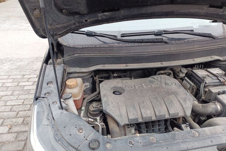 Used FORTHING Joyear X6 2017 Jingxiang Series 1.5T CVT Luxury Model Engine Bay Right