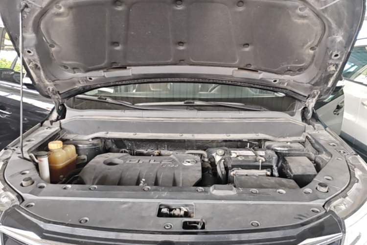 Used FORTHING Joyear X6 2017 Jingxiang Series 1.5T CVT Luxury Model Engine Bay
