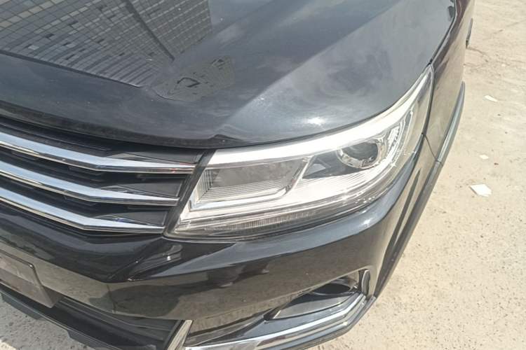 Used FORTHING Joyear X6 2017 Jingxiang Series 1.5T CVT Prestige Model Left Front Headlight