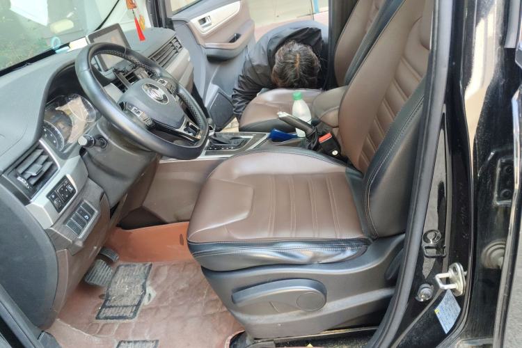 Used FORTHING Joyear X6 2017 Jingxiang Series 1.5T CVT Prestige Model Left Front Seat