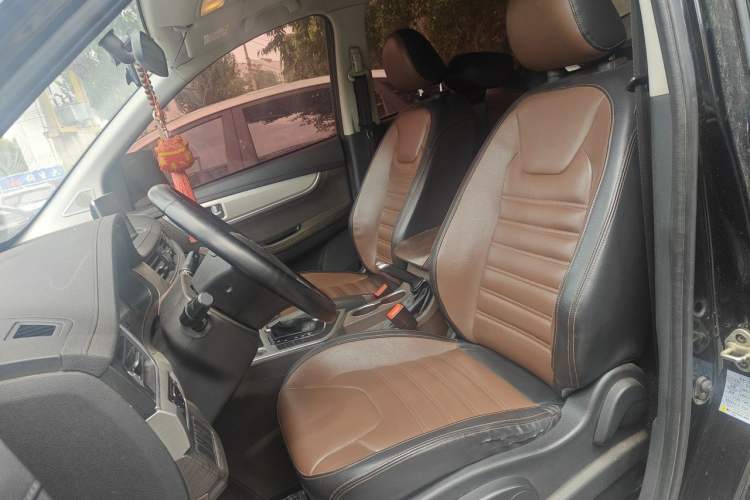 Used FORTHING Joyear X6 2017 Enjoy Series 1.5T CVT Luxury Model Left Front Seat