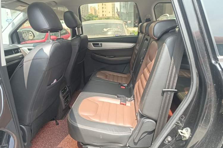 Used FORTHING Joyear X6 2017 Jingxiang Series 1.5T CVT Prestige Model Left Rear Seat