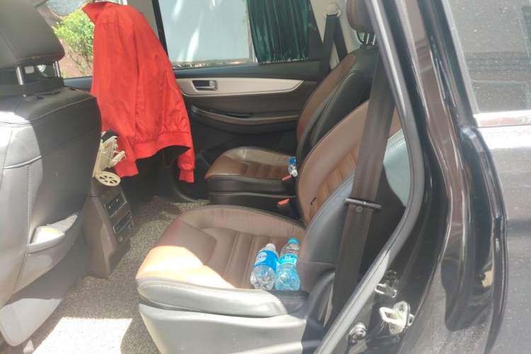 Used FORTHING Joyear X6 2017 Jingxiang Series 1.5T CVT Prestige Model Left Rear Seat
