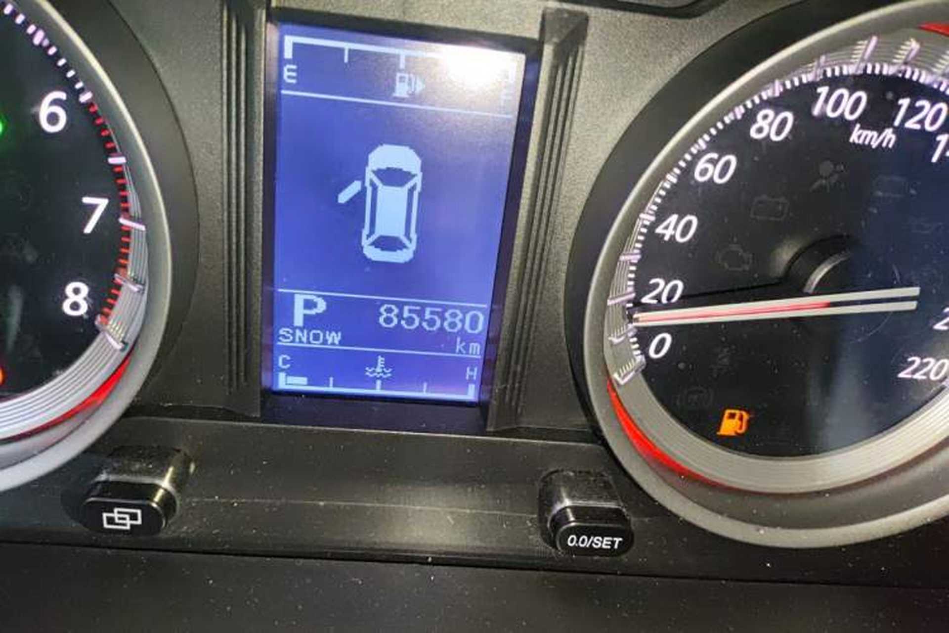 Used FORTHING Joyear X6 2017 Enjoy Series 1.5T CVT Luxury Model Odometer Close Up