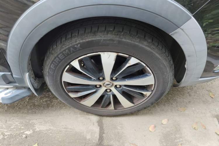 Used FORTHING Joyear X6 2017 Jingxiang Series 1.5T CVT Prestige Model Right Front Wheel Hub