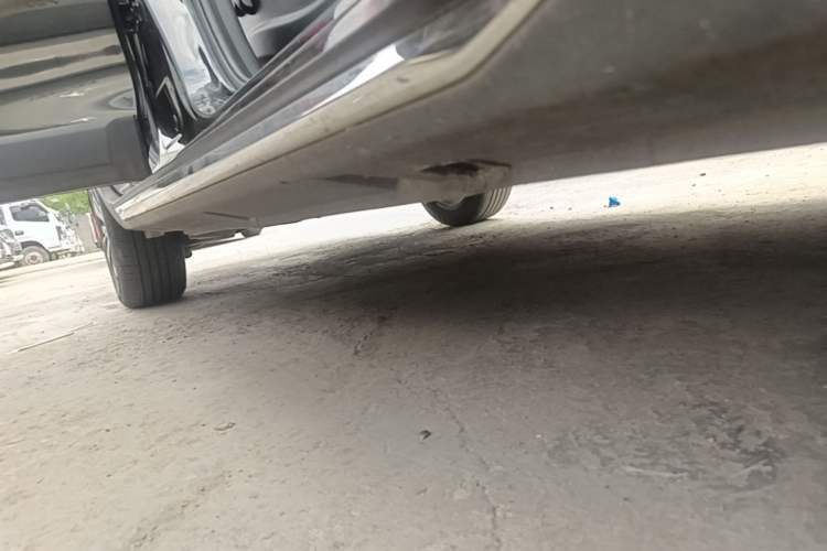 Used FORTHING Joyear X6 2017 Jingxiang Series 1.5T CVT Prestige Model Right Side Sill
