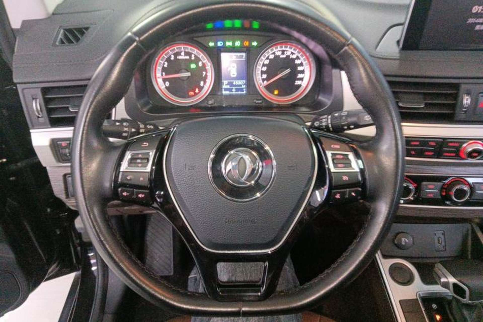 Used FORTHING Joyear X6 2017 Enjoy Series 1.5T CVT Luxury Model Steering Wheel