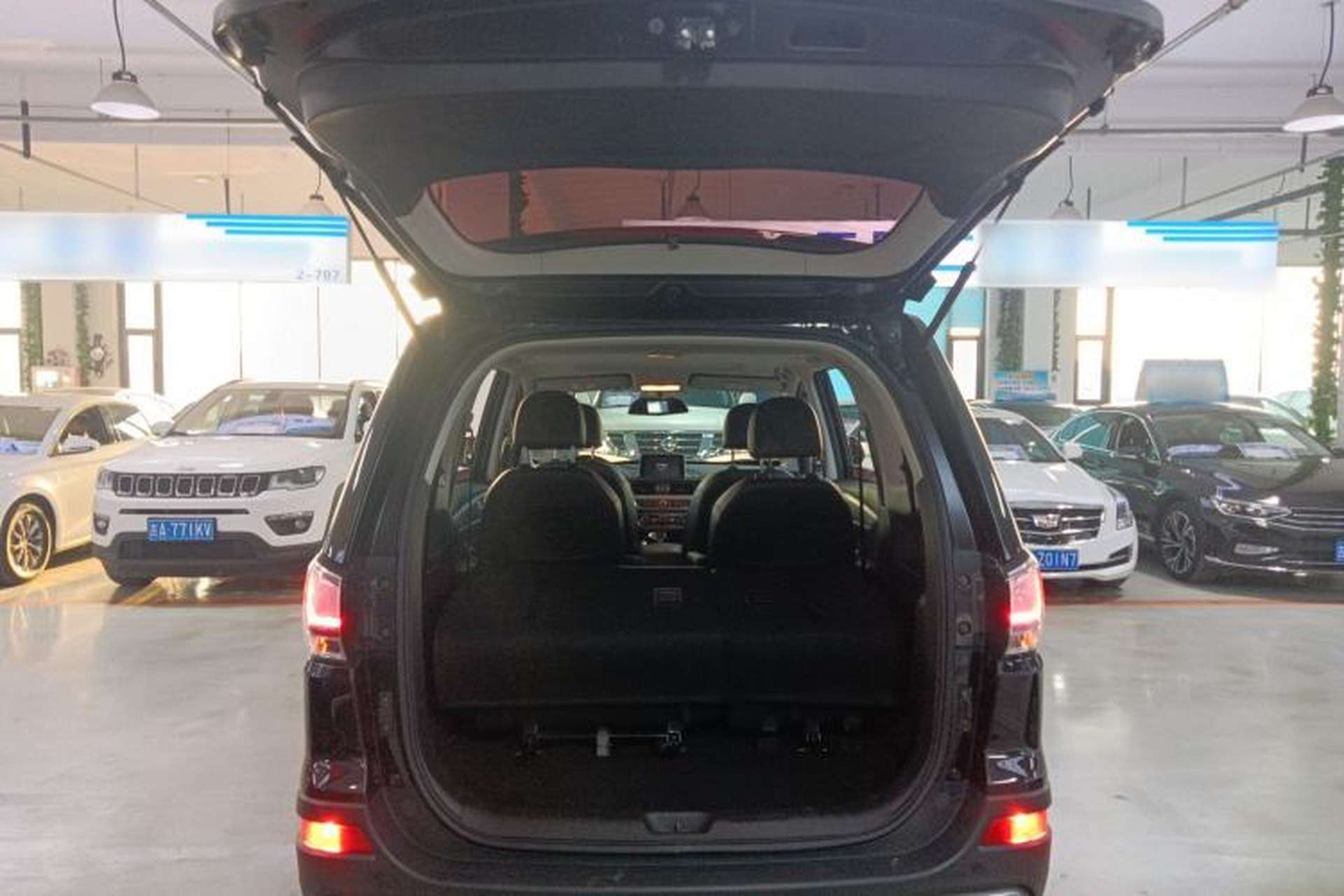 Used FORTHING Joyear X6 2017 Enjoy Series 1.5T CVT Luxury Model Trunk