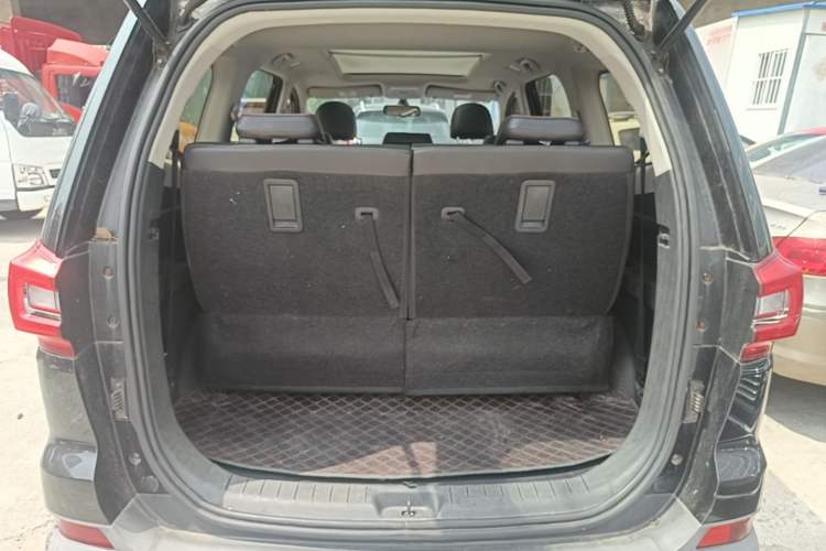 Used FORTHING Joyear X6 2017 Jingxiang Series 1.5T CVT Prestige Model Trunk
