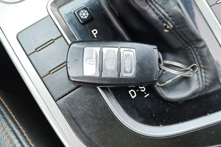 Used FORTHING Joyear X6 2017 Jingxiang Series 1.5T CVT Prestige Model Vehicle Key