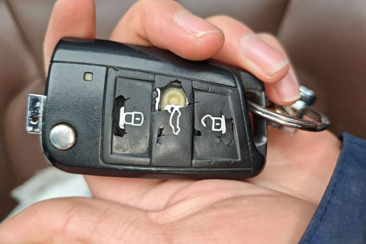 Used FORTHING Joyear X6 2017 Enjoy Series 1.5T CVT Luxury Model Vehicle Key