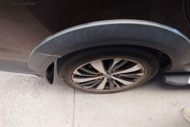 Used FORTHING Joyear X6 2017 Jingxiang Series 1.5T Manual Luxury Model Right Rear Wheel Hub