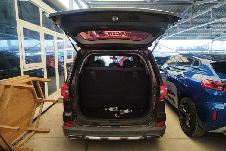 Used FORTHING Joyear X6 2017 Jingxiang Series 1.5T Manual Luxury Model Trunk