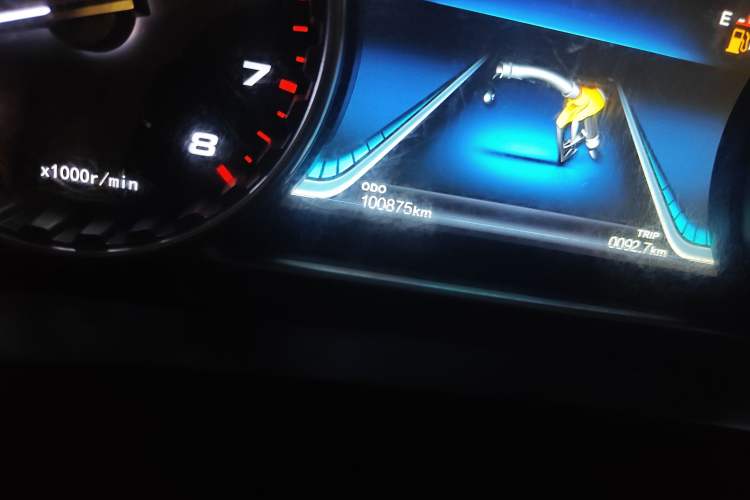 Used FORTHING Joyear X6 2017 Jingxiang Series 1.5T Manual Luxury Model Odometer Close Up