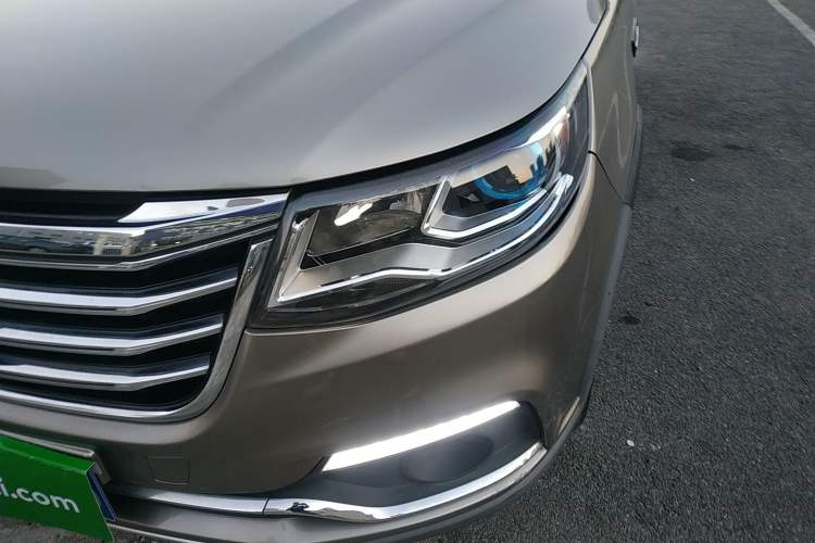 Used FORTHING Joyear X6 2017 Enjoy Series 1.5T Manual Luxury Model Left Front Headlight