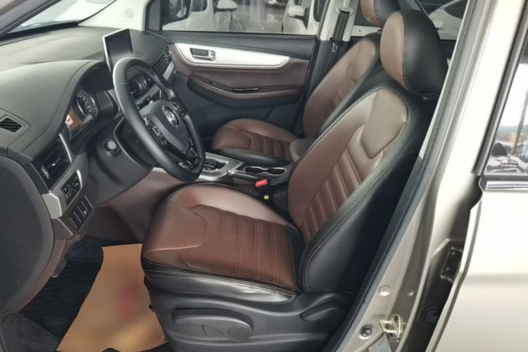 Used FORTHING Joyear X6 2017 Jingxiang Series 1.5T CVT Luxury Model Left Front Seat