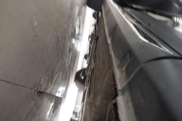 Used FORTHING Joyear X6 2017 Jingxiang Series 1.5T CVT Prestige Model Left Side Sill