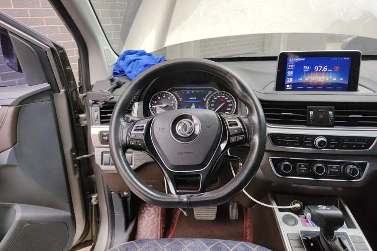 Used FORTHING Joyear X6 2017 Jingxiang Series 1.5T CVT Luxury Model Steering Wheel