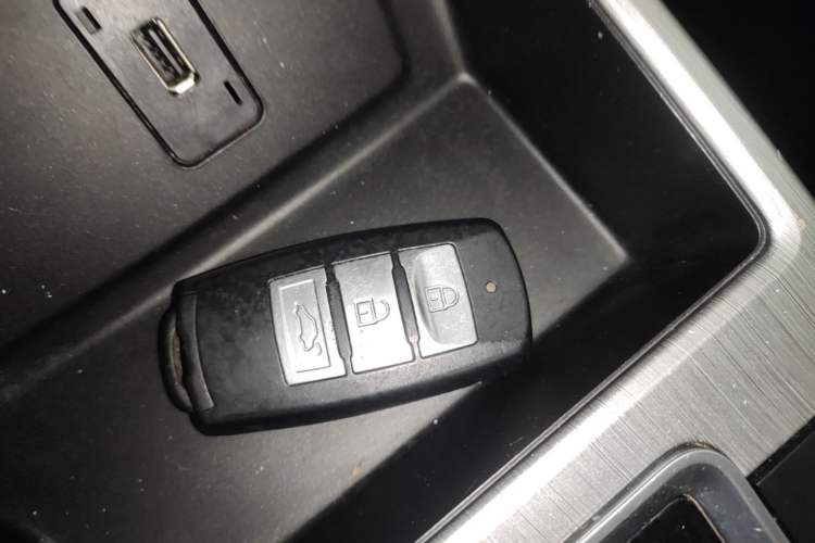 Used FORTHING Joyear X6 2017 Jingxiang Series 1.5T CVT Prestige Model Vehicle Key