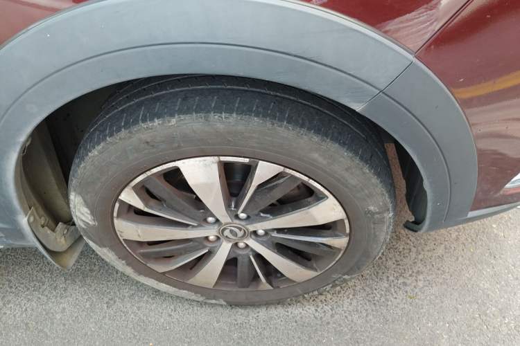 Used FORTHING Joyear X6 2017 Jingxiang Series 1.5T CVT Luxury Model Right Front Wheel Hub