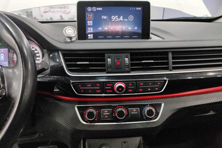 Used FORTHING Joyear X6 2017 Jingxiang Series 1.5T CVT Luxury Model Audio And AC Panel