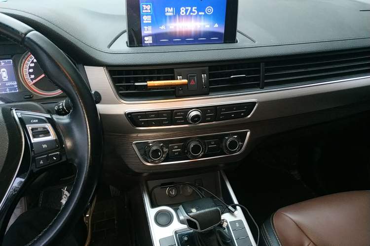Used FORTHING Joyear X6 2017 Enjoy Series 1.5T CVT Luxury Model Audio And AC Panel