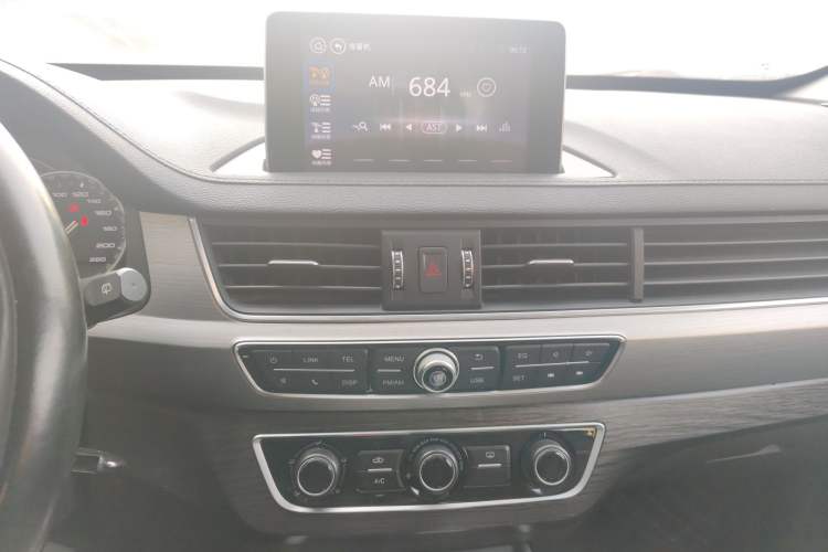 Used FORTHING Joyear X6 2017 Jingxiang Series 1.5T CVT Luxury Model Audio And AC Panel