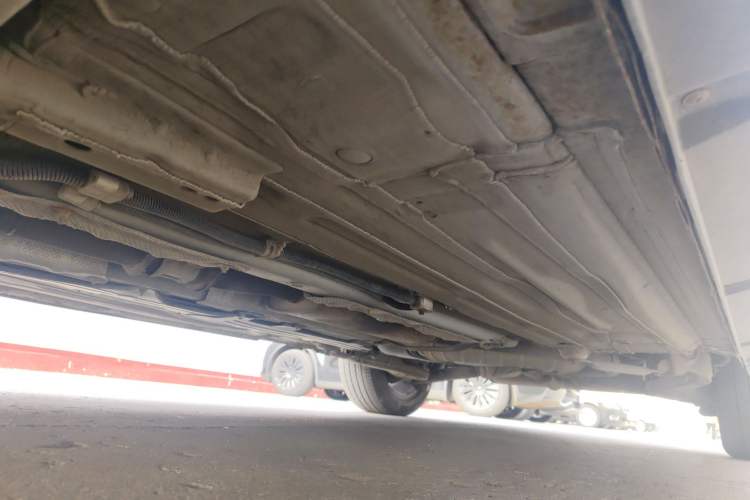 Used FORTHING Joyear X6 2017 Jingxiang Series 1.5T CVT Luxury Model Chassis Front Left