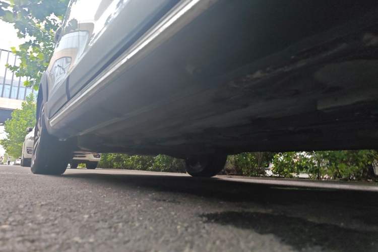 Used FORTHING Joyear X6 2017 Jingxiang Series 1.5T CVT Prestige Model Chassis Front Right