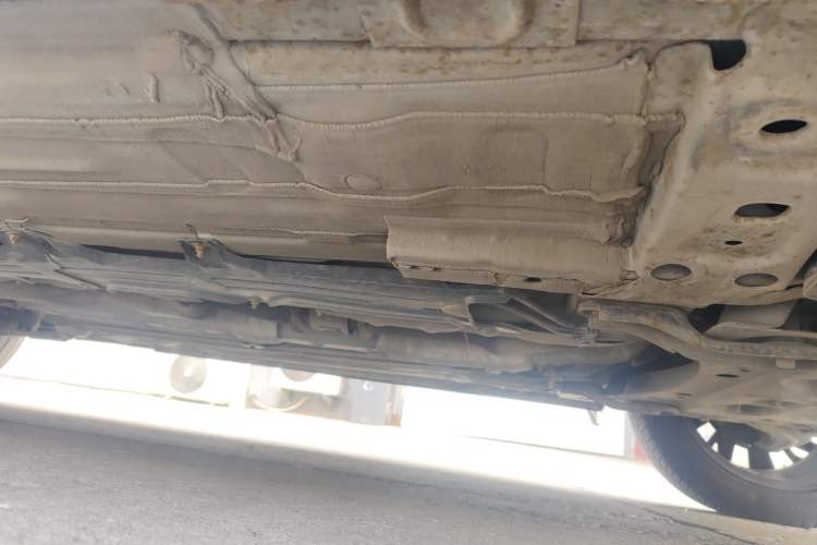 Used FORTHING Joyear X6 2017 Jingxiang Series 1.5T CVT Luxury Model Chassis Front Right