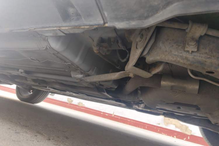 Used FORTHING Joyear X6 2017 Jingxiang Series 1.5T CVT Luxury Model Chassis Rear Left