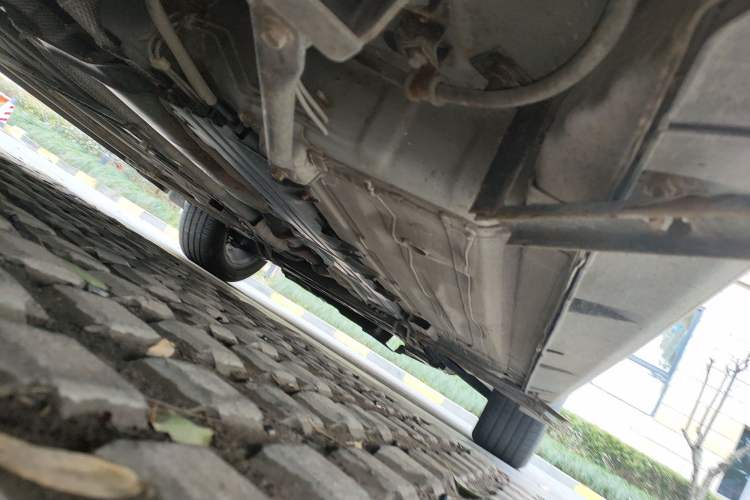 Used FORTHING Joyear X6 2017 Jingxiang Series 1.5T Manual Luxury Model Chassis Rear Right