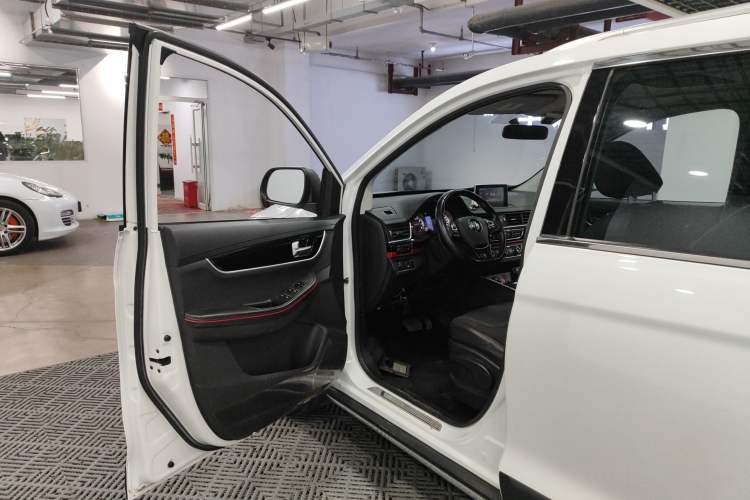 Used FORTHING Joyear X6 2017 Jingxiang Series 1.5T CVT Luxury Model Driver Seat