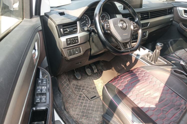 Used FORTHING Joyear X6 2017 Jingxiang Series 1.5T Manual Luxury Model Driver Seat