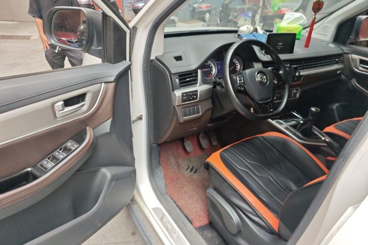 Used FORTHING Joyear X6 2017 Enjoy Series 1.5T Manual Luxury Model Driver Seat
