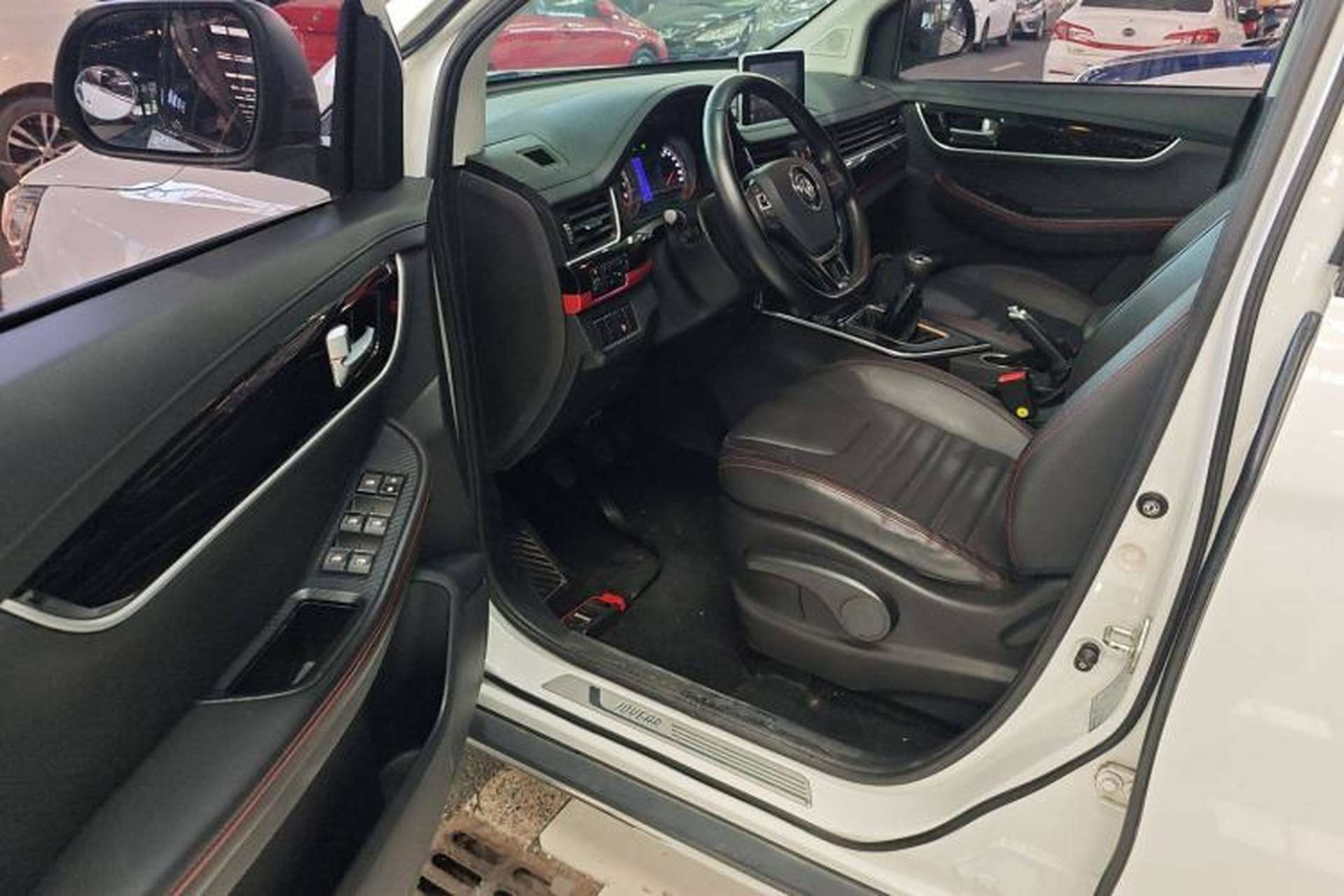 Used FORTHING Joyear X6 2017 Jingxiang Series 1.5T Manual Luxury Model Driver Seat