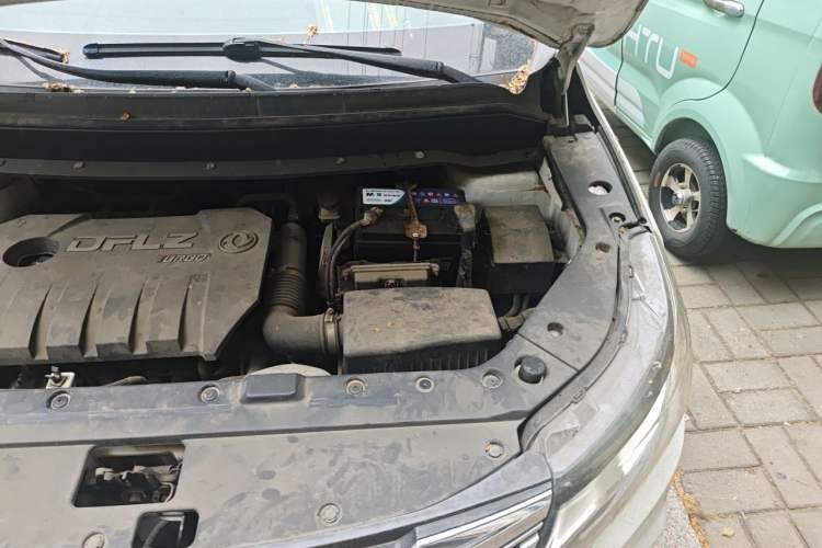 Used FORTHING Joyear X6 2017 Enjoy Series 1.5T CVT Luxury Model Engine Bay Left
