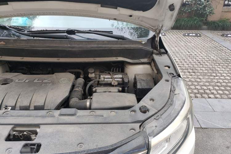 Used FORTHING Joyear X6 2017 Jingxiang Series 1.5T Manual Luxury Model Engine Bay Left