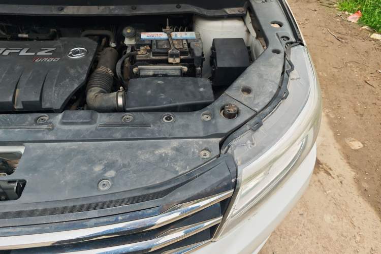 Used FORTHING Joyear X6 2017 Jingxiang Series 1.5T CVT Prestige Model Engine Bay Left