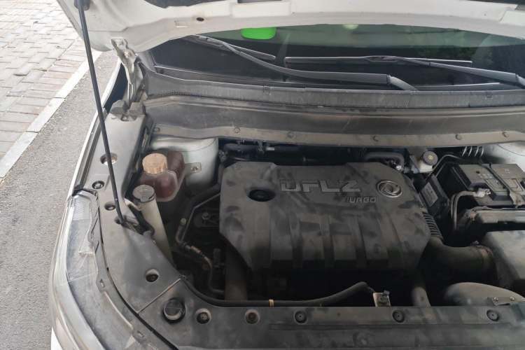 Used FORTHING Joyear X6 2017 Jingxiang Series 1.5T CVT Prestige Model Engine Bay Right