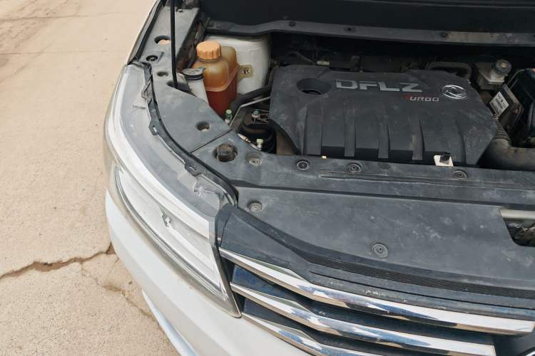 Used FORTHING Joyear X6 2017 Jingxiang Series 1.5T CVT Prestige Model Engine Bay Right