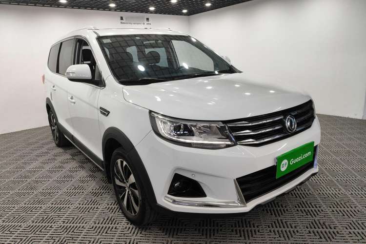 Used FORTHING Joyear X6 2017 Jingxiang Series 1.5T CVT Luxury Model Front Right 45 Deg