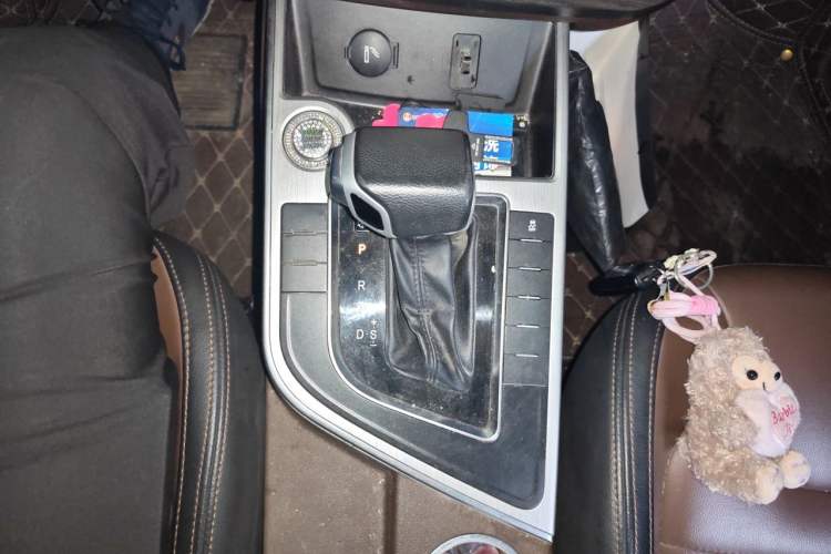 Used FORTHING Joyear X6 2017 Jingxiang Series 1.5T CVT Prestige Model Gear Lever