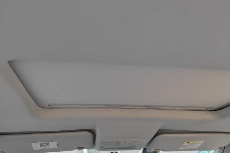 Used FORTHING Joyear X6 2017 Jingxiang Series 1.5T CVT Luxury Model Headliner