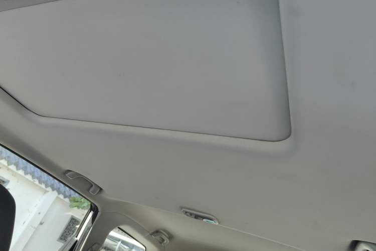 Used FORTHING Joyear X6 2017 Enjoy Series 1.5T CVT Luxury Model Headliner