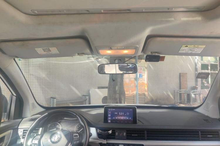 Used FORTHING Joyear X6 2017 Jingxiang Series 1.5T Manual Luxury Model Headliner